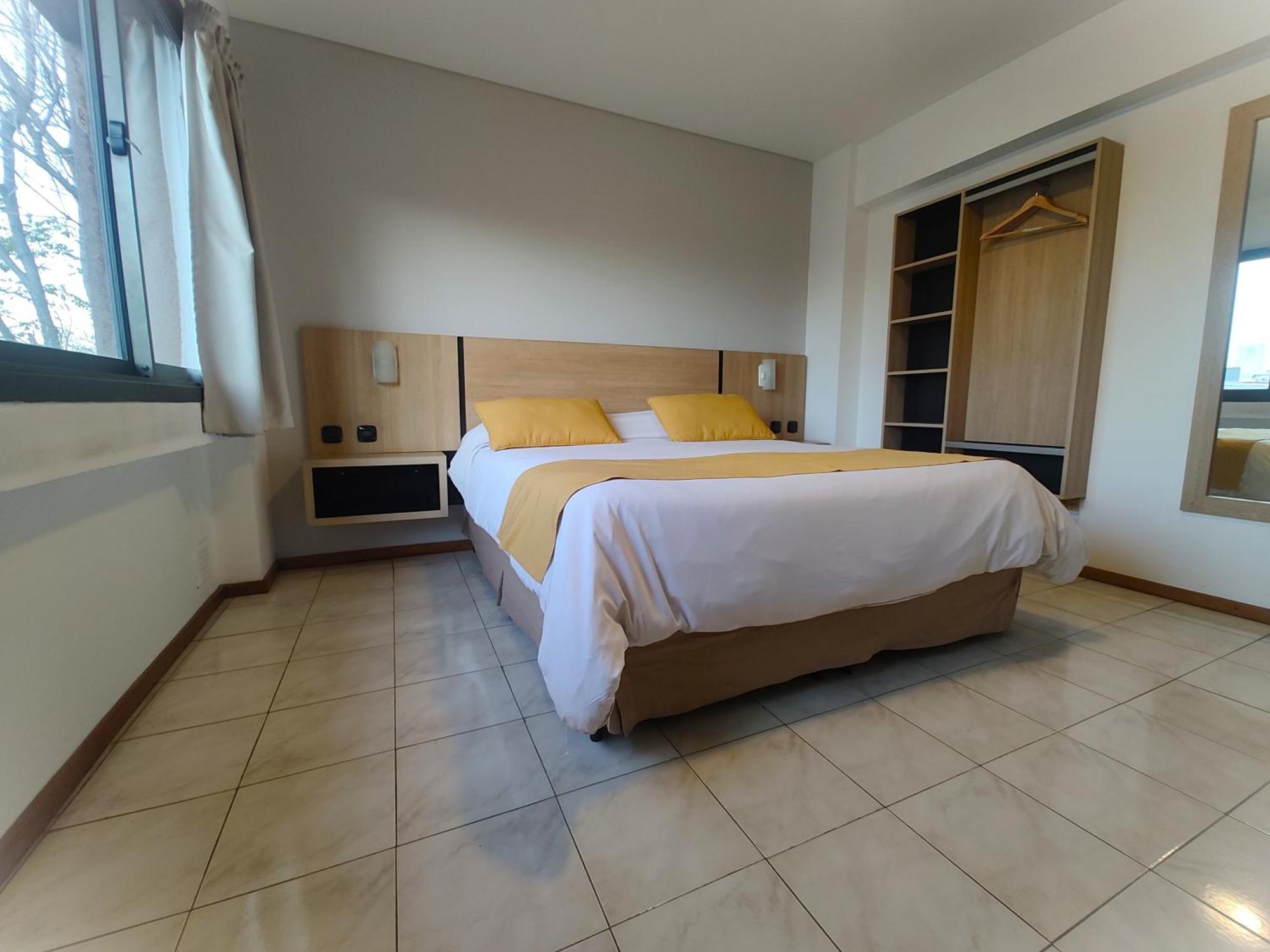 Premium Mendoza Apart Hotel Buitenkant foto