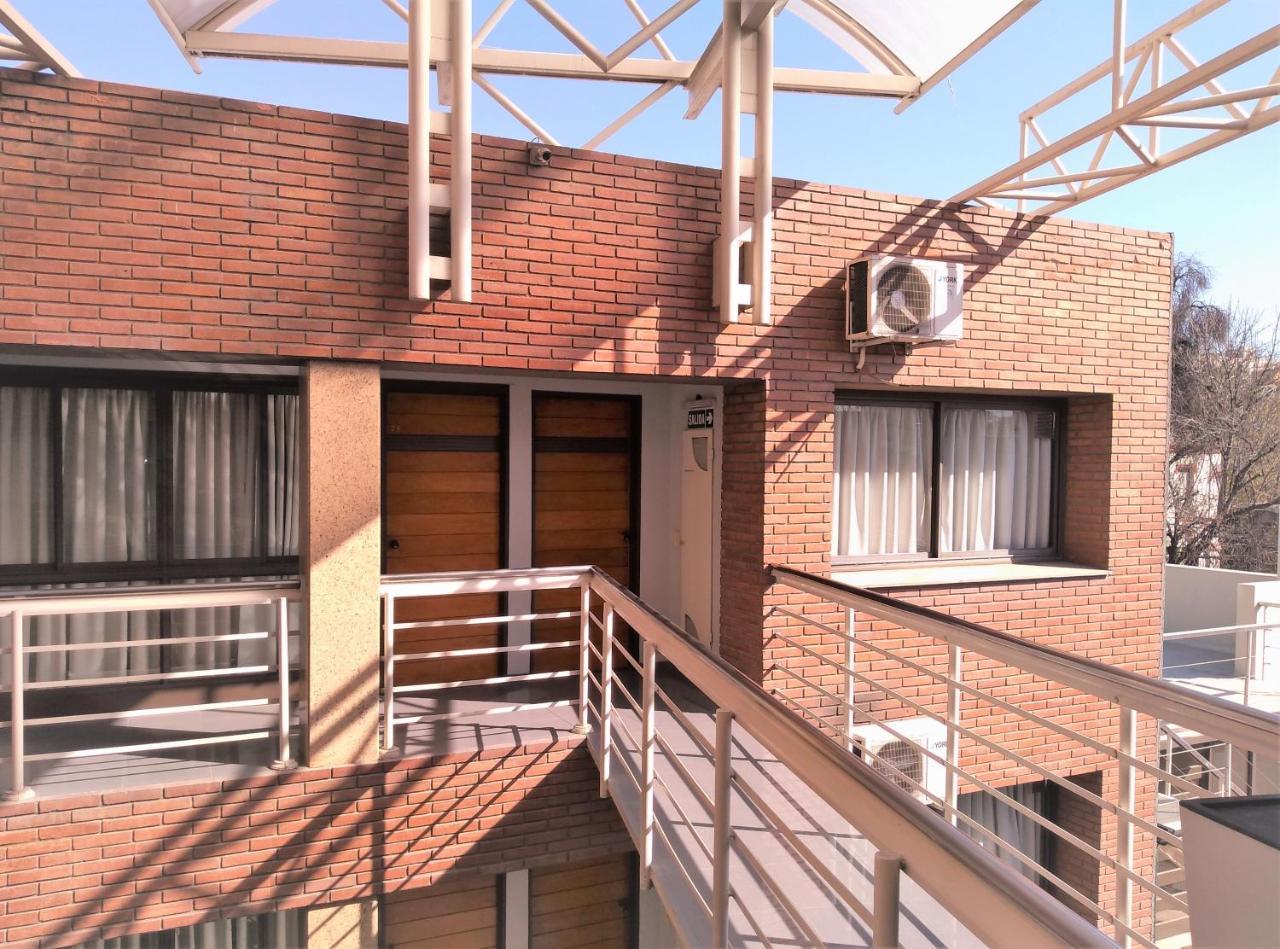 Premium Mendoza Apart Hotel Buitenkant foto